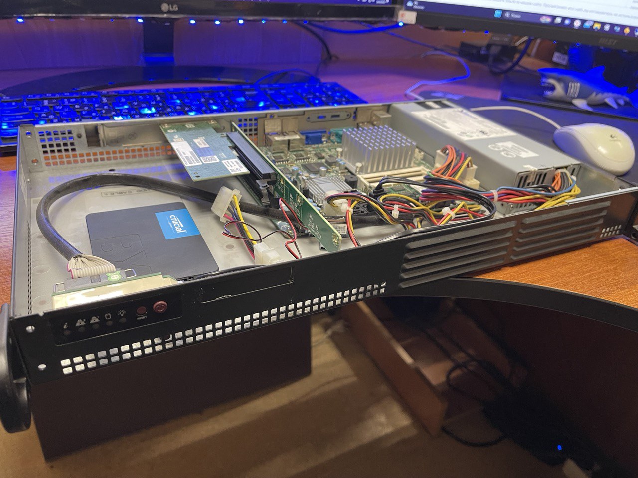 Сервер DEPO Sky 1130 (SuperMicro X7SPE-HF-D525)